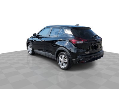 2024 Nissan Kicks S Xtronic CVT