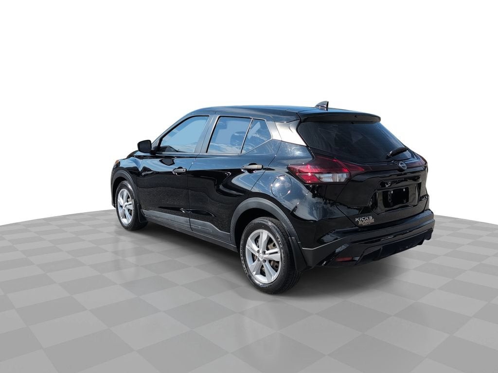 2024 Nissan Kicks S Xtronic CVT
