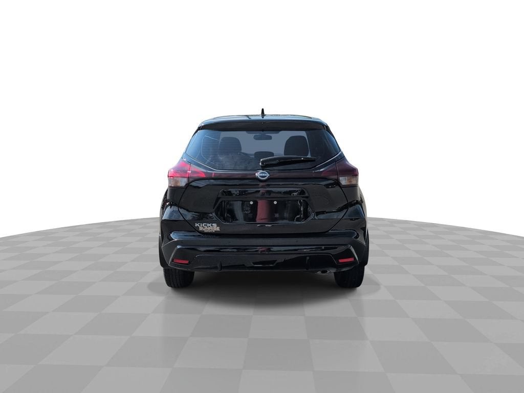 2024 Nissan Kicks S Xtronic CVT