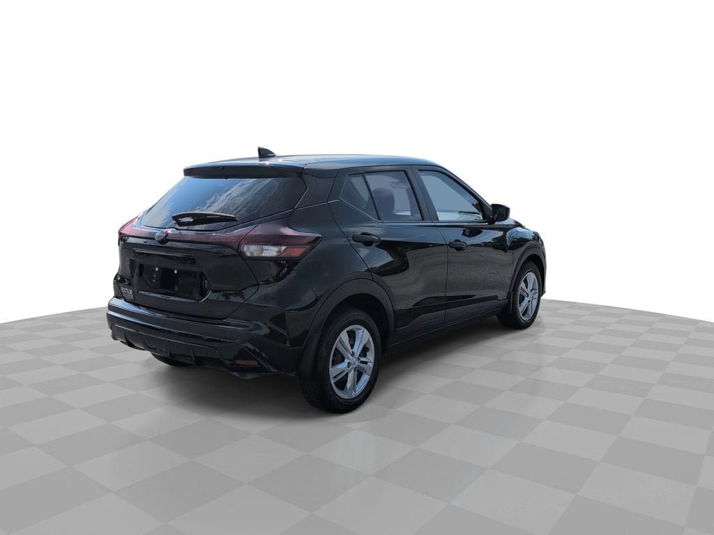 2024 Nissan Kicks S Xtronic CVT