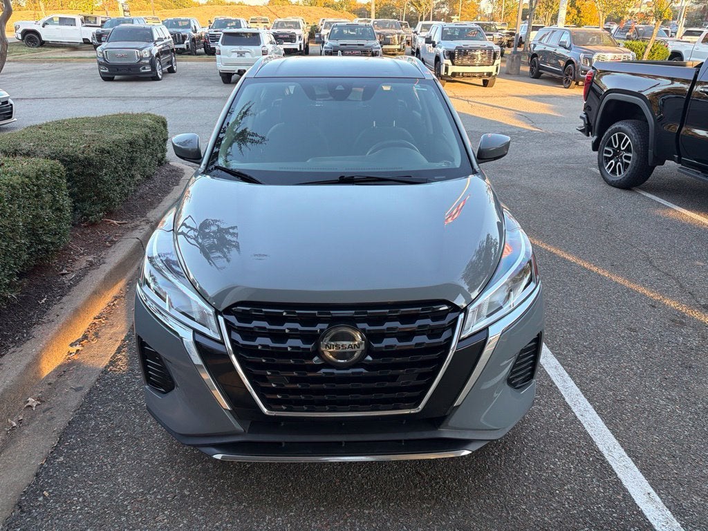 2021 Nissan Kicks SV