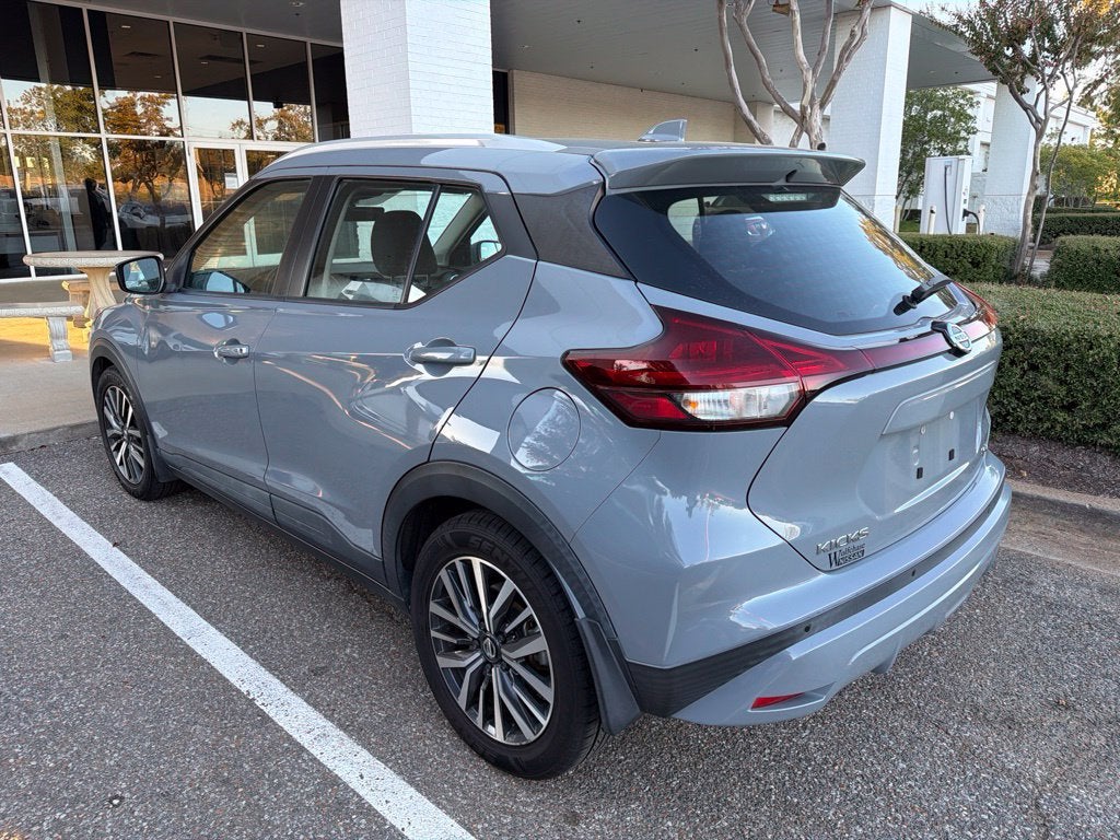 2021 Nissan Kicks SV