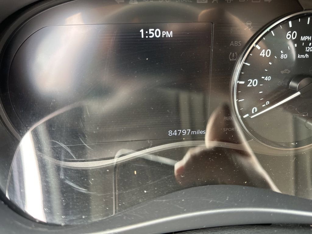 2023 Nissan Kicks SR Xtronic CVT