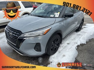 2023 Nissan Kicks SR Xtronic CVT