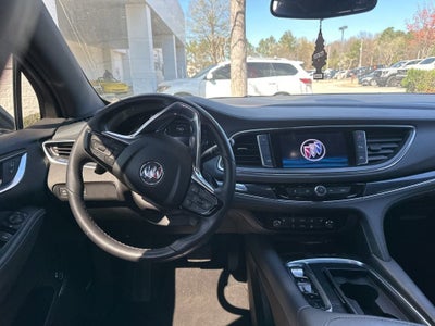2022 Buick Enclave Essence