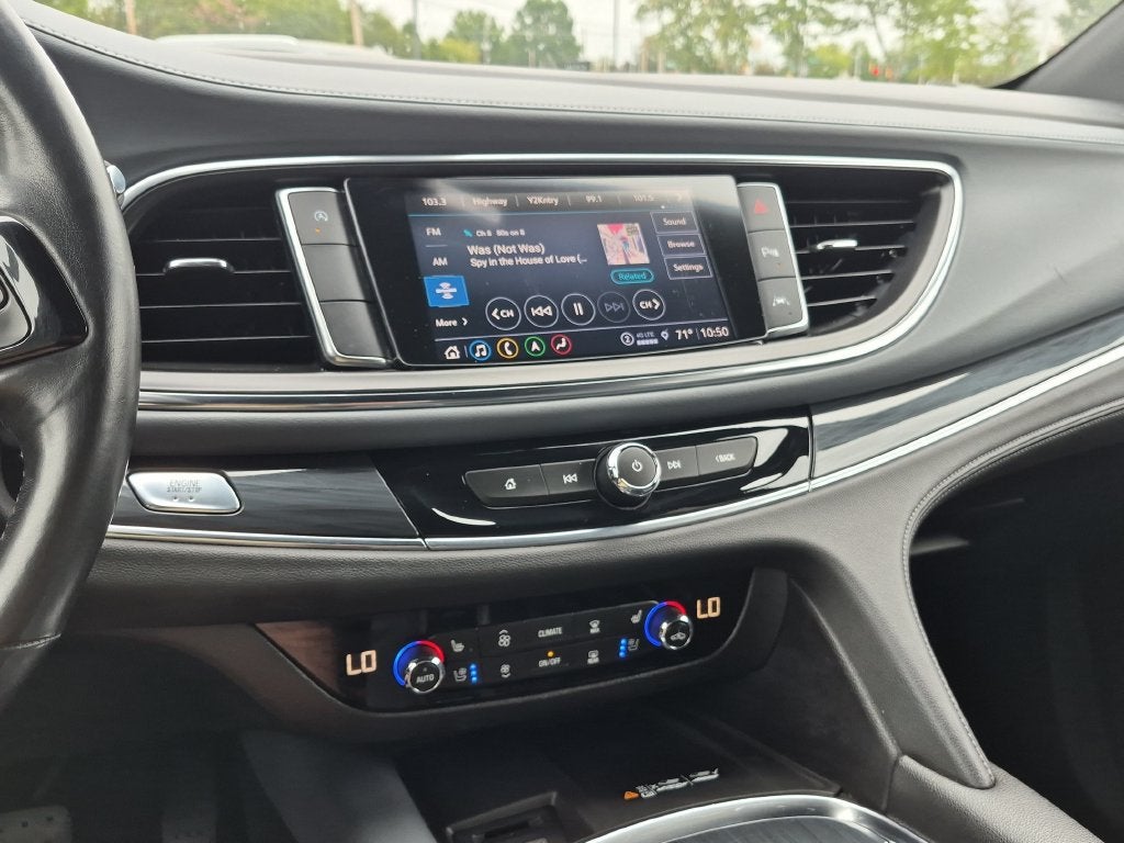 2022 Buick Enclave Premium