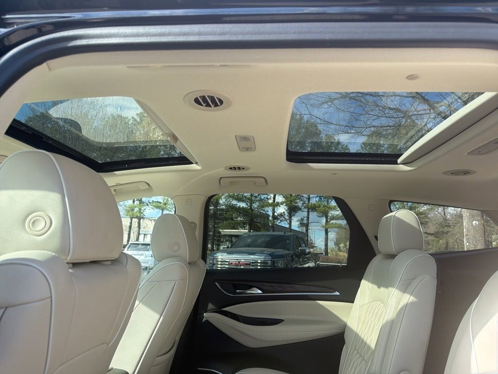 2022 Buick Enclave Avenir