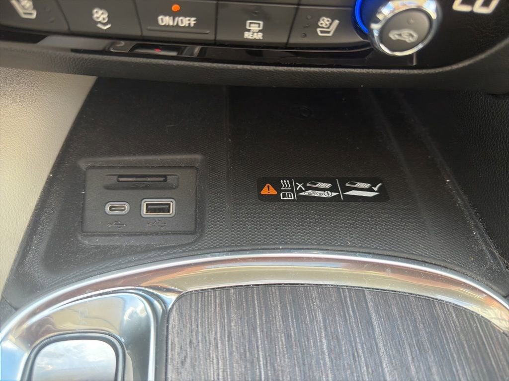 2022 Buick Enclave Avenir