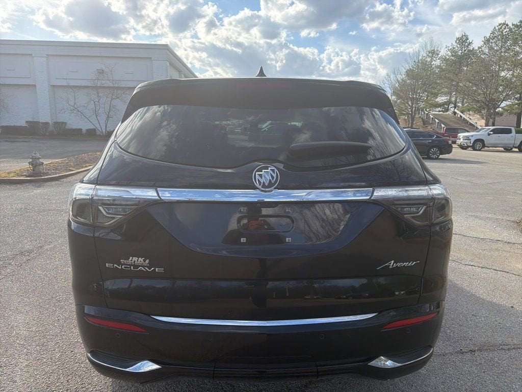 2022 Buick Enclave Avenir