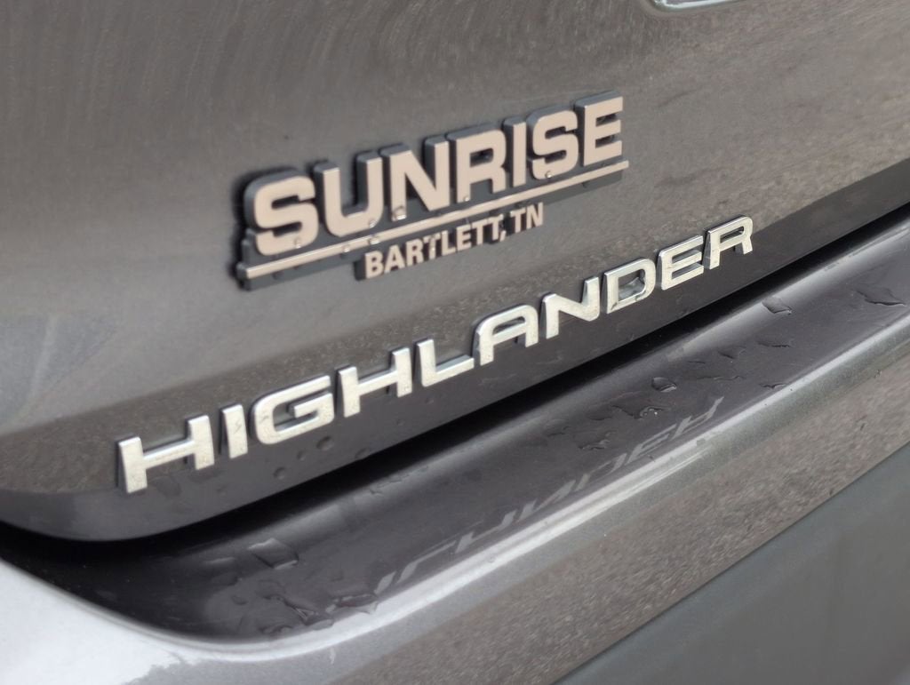 2021 Toyota Highlander LE