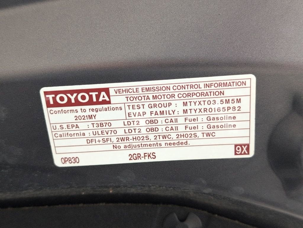 2021 Toyota Highlander LE