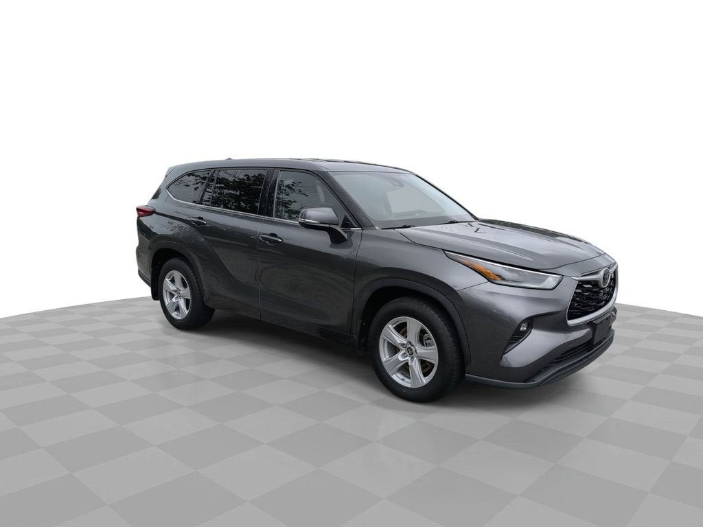 2021 Toyota Highlander LE