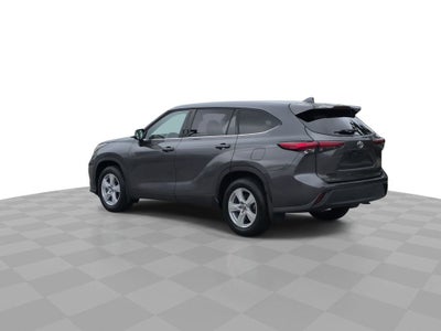 2021 Toyota Highlander LE