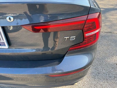 2020 Volvo S60 T5 Momentum