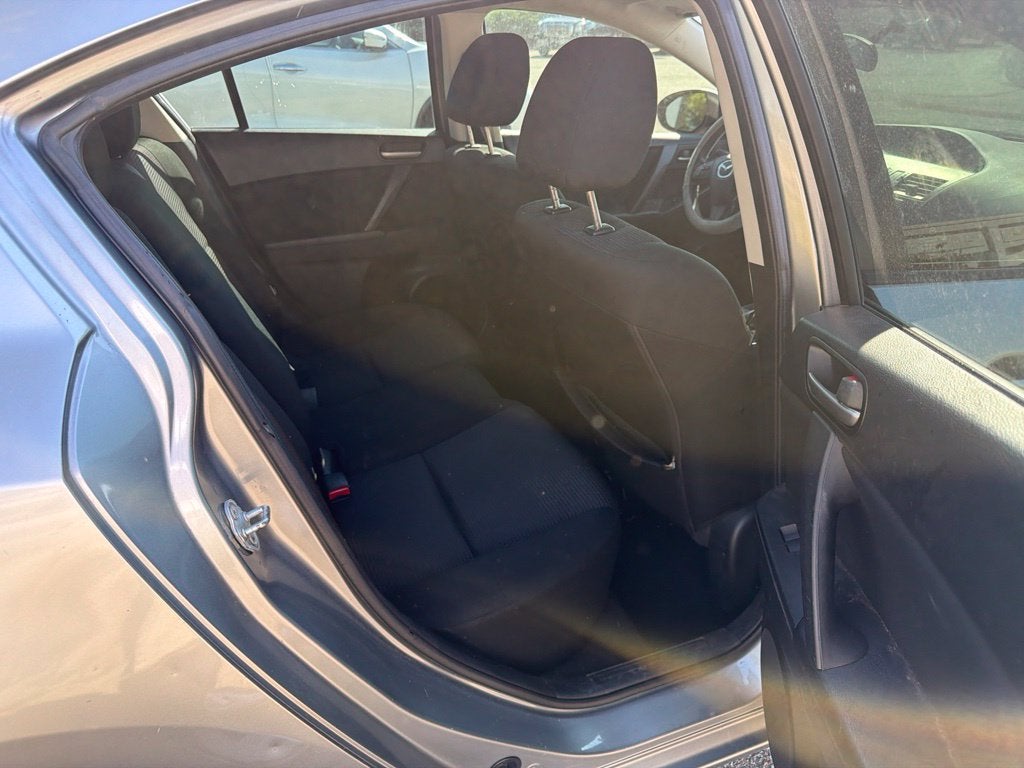 2013 Mazda Mazda3 i SV