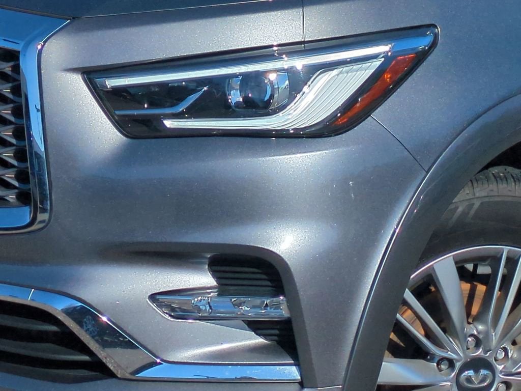 2020 INFINITI QX80 LUXE