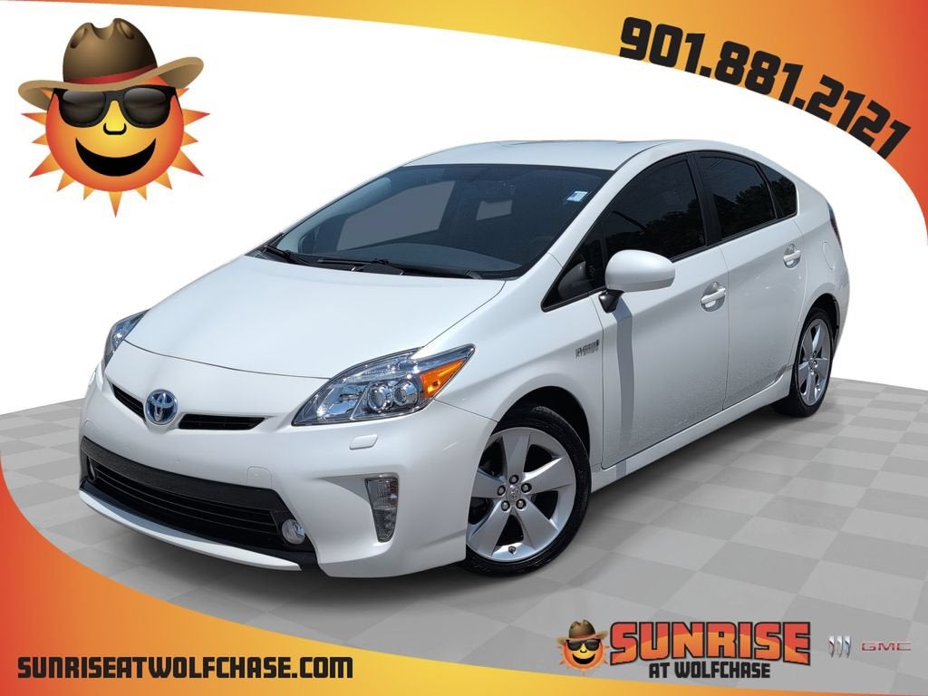 2015 Toyota Prius Five's photo