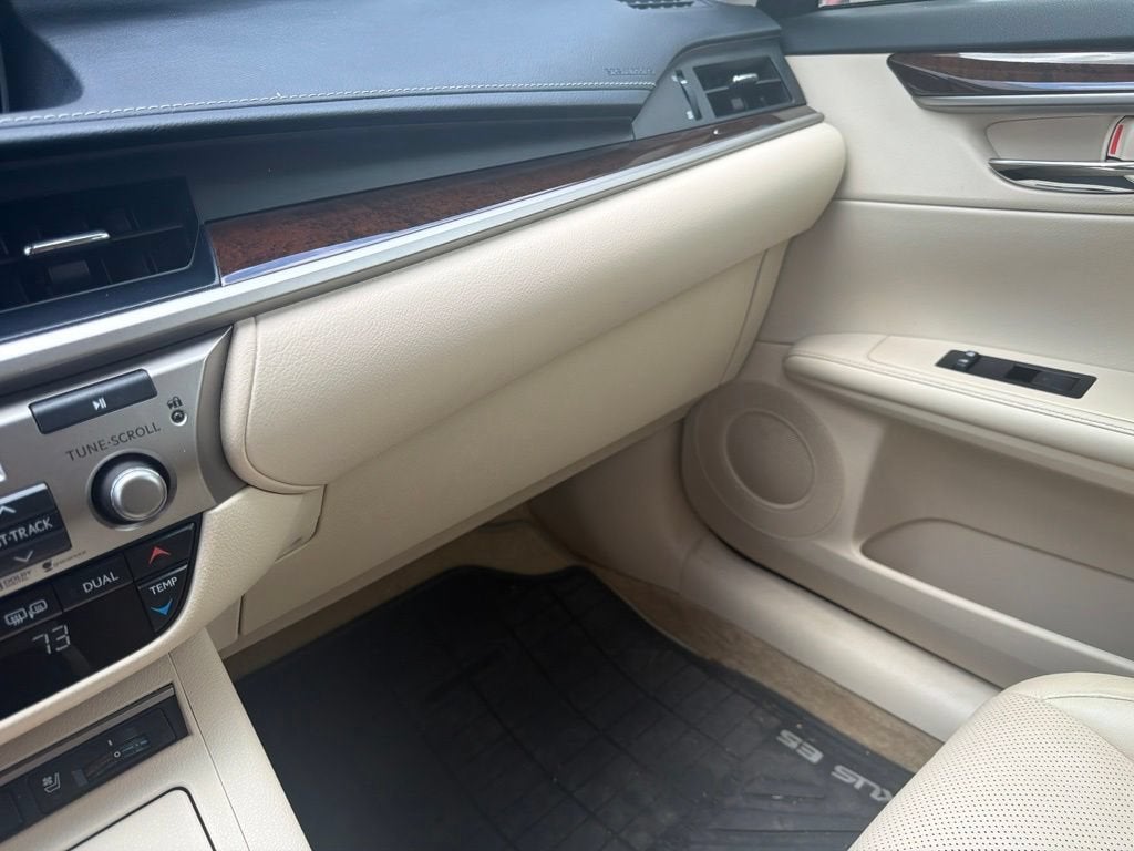 2015 Lexus ES 350 Crafted Line