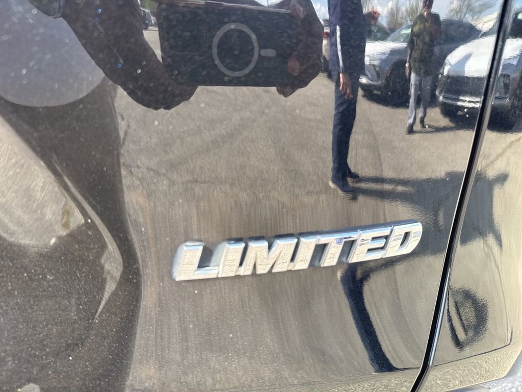 2020 Toyota RAV4 Limited