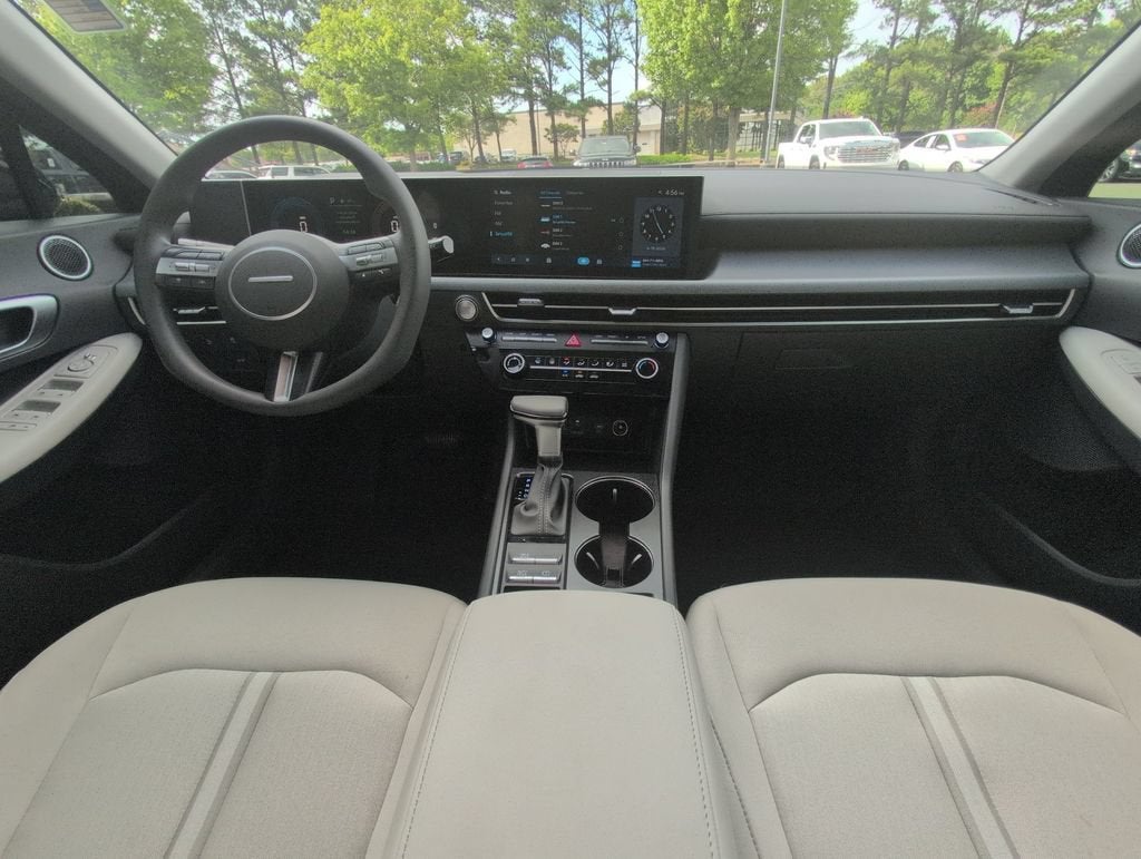 2025 Hyundai Sonata SE