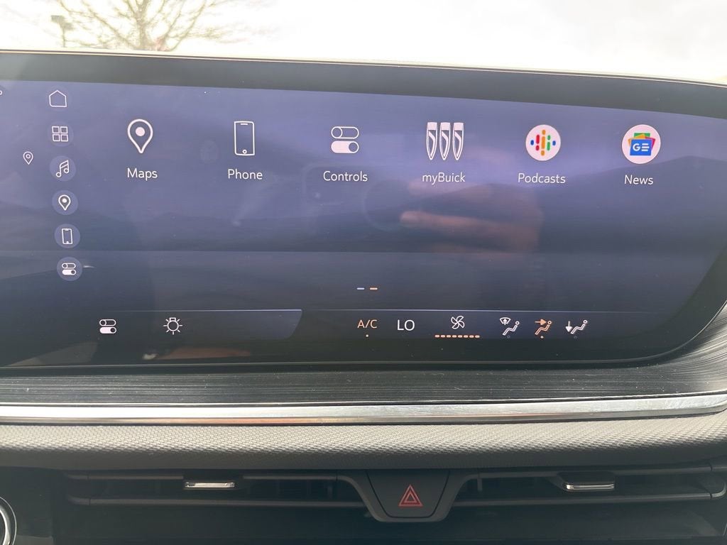 2024 Buick Envision Preferred