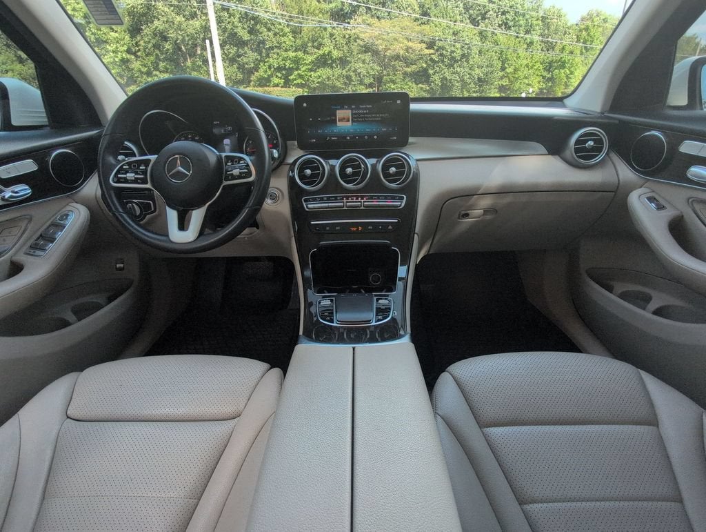 2020 Mercedes-Benz GLC 300 GLC 300