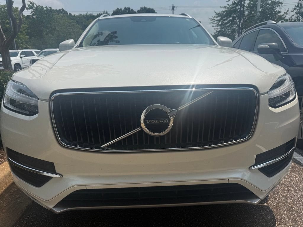 2019 Volvo XC90 T6 Momentum
